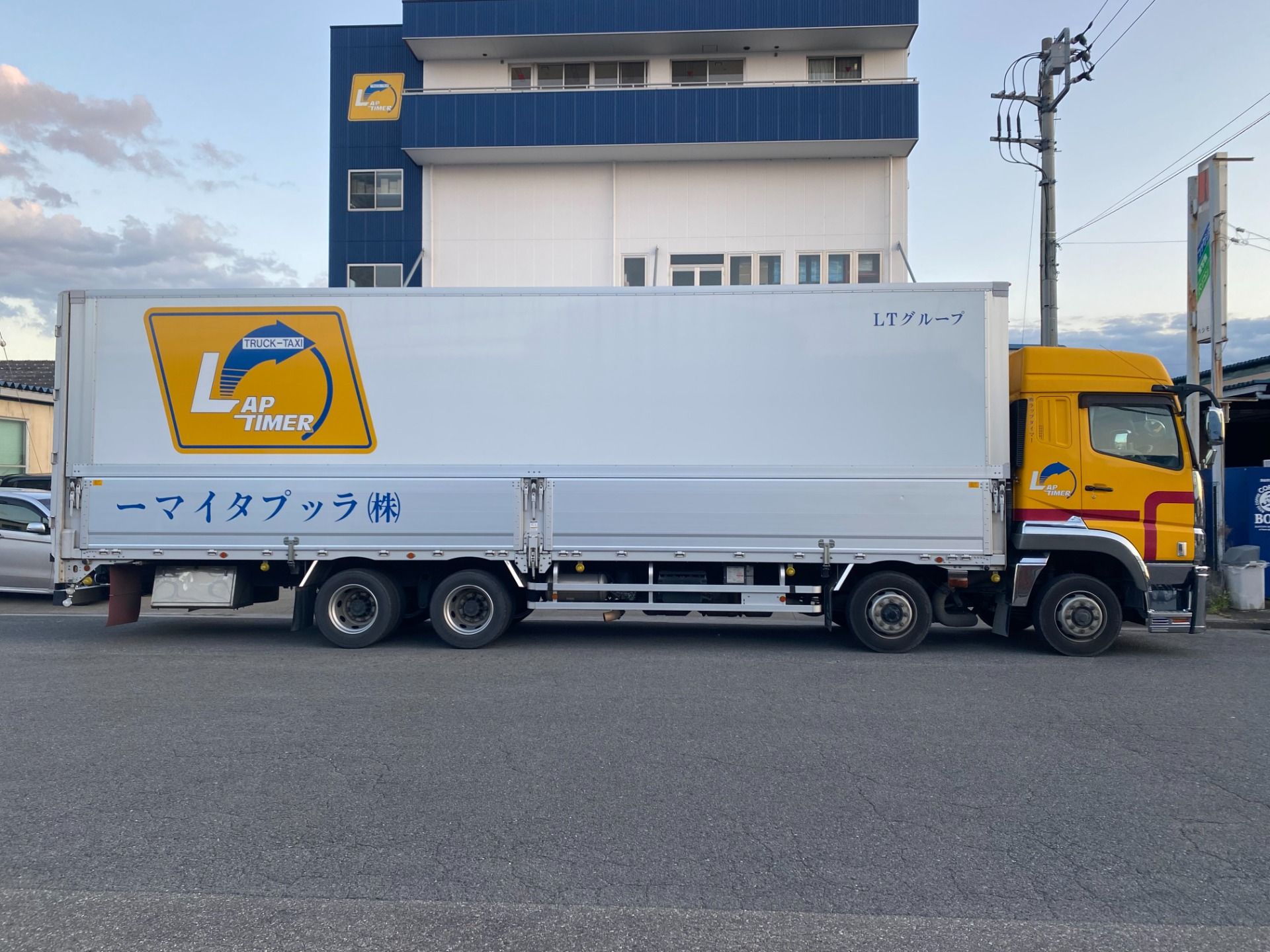 大型ドライバー(10tトラック)